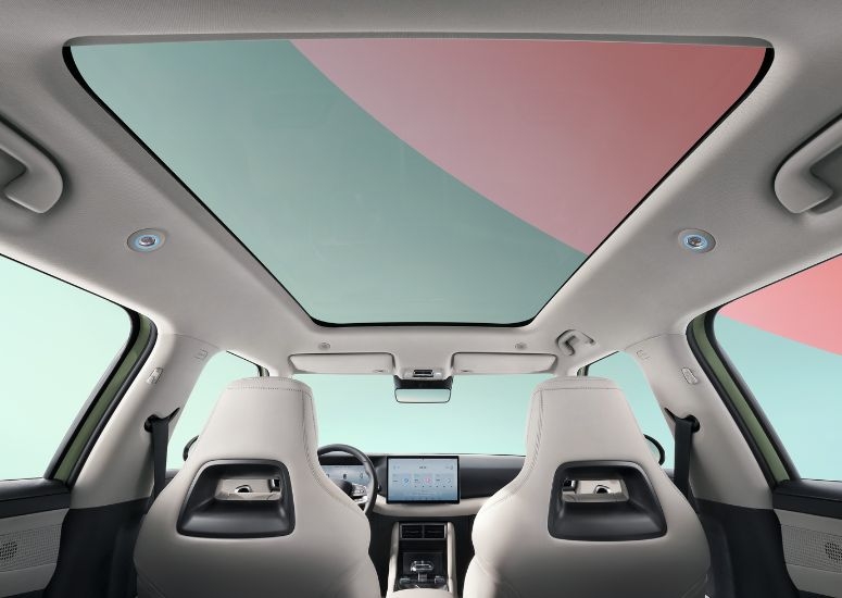 Cửa Sổ Trời Toàn Cảnh